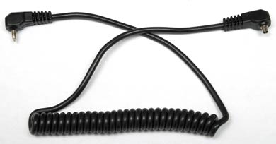 Coiled Cord &mdash; Male PC to Vivitar Sync Cord